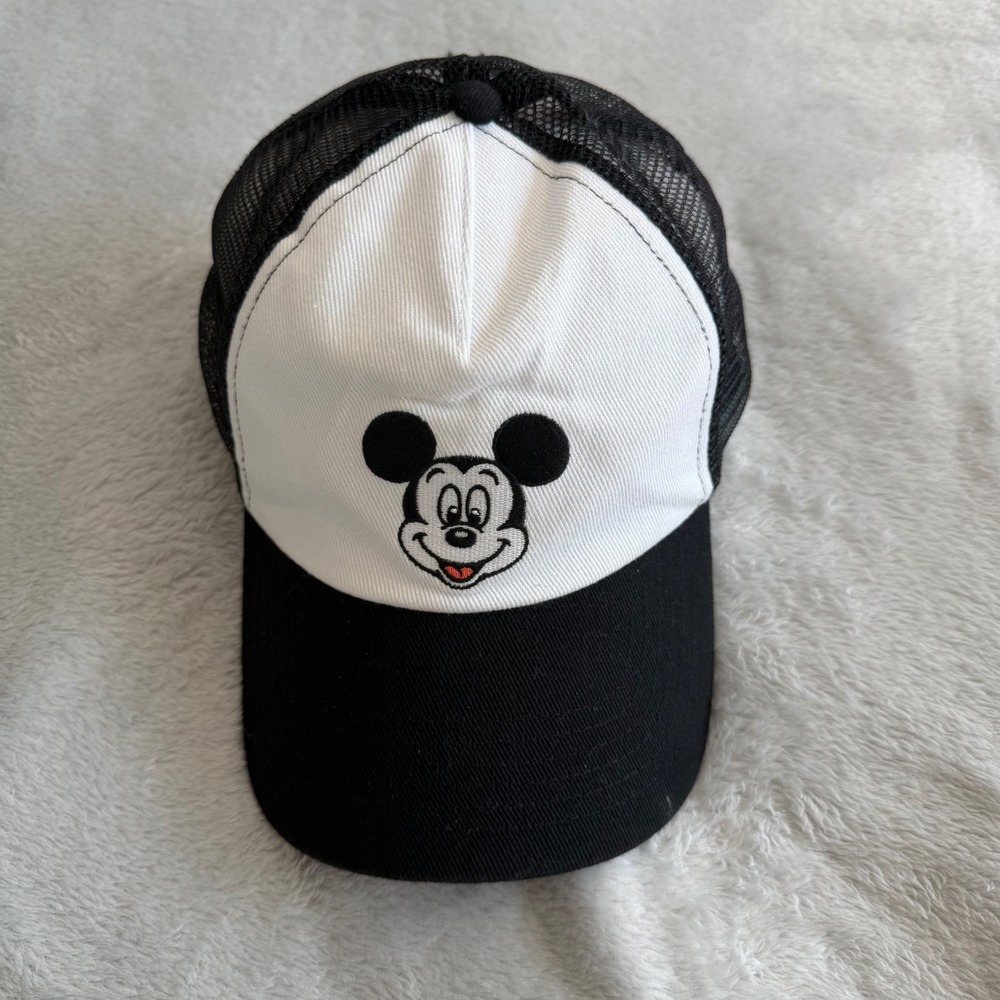Disney Hat Unisex OS Black White Mickey Mouse Trucker Snapback Mesh Cap